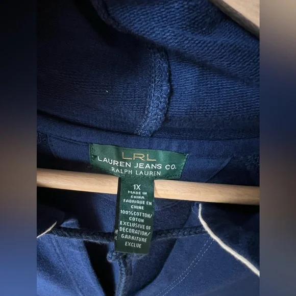 LRL Lauren Jeans‎ Women's Navy Blue Hoodie 100% cotton 1X size Lace V Neck top - Picture 4 of 17